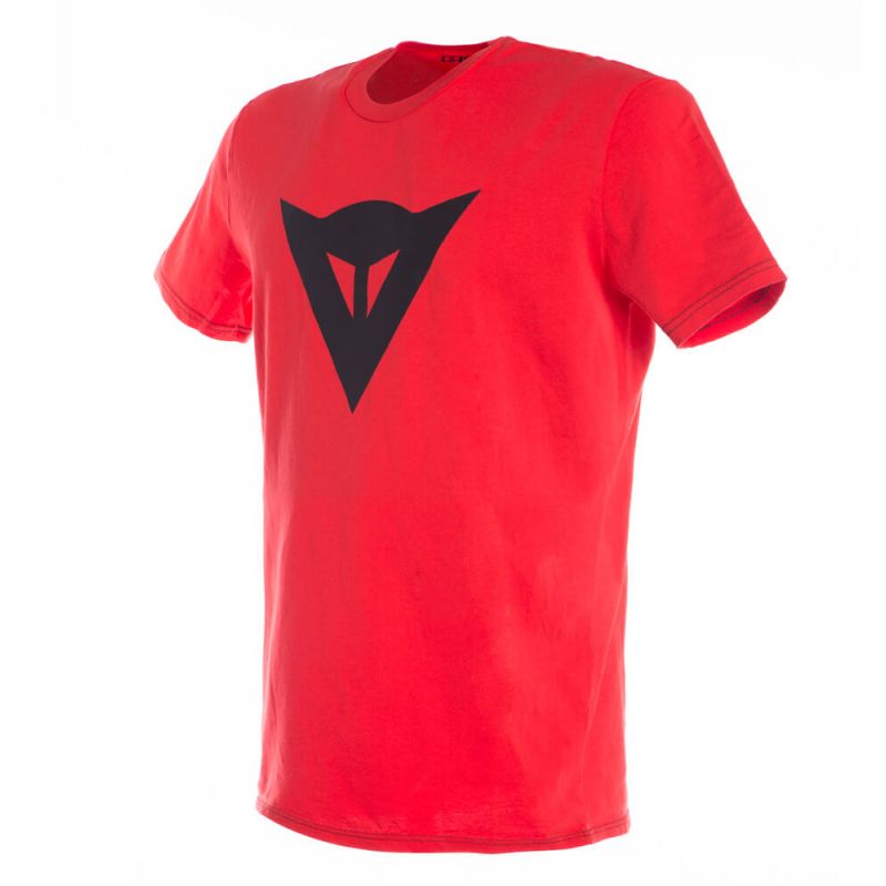 red black t shirt